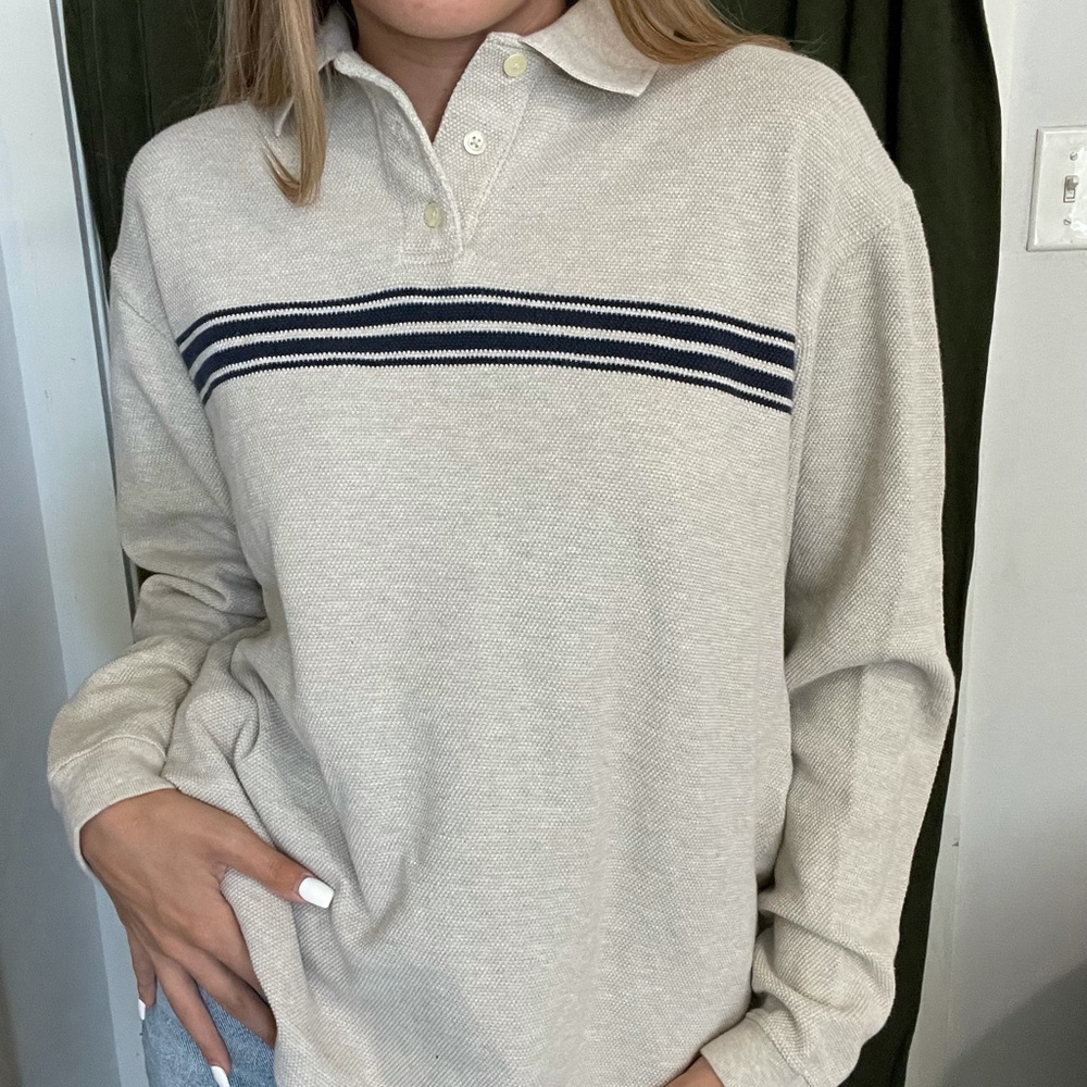 vintage GAP oversized men’s long sleeve! super cute ! size M